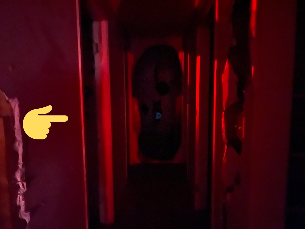 OfficialWebb702's tweet photo. Do you see it?! This was caught in an abandoned ritual house. We heard a noise down the hall and I snapped a pic. #followme for more #paranormal and #haunted locations. #Subscribetomychannel if you want to see the videos. Thanks #Webb702 https://t.co/T34NaK1Clw