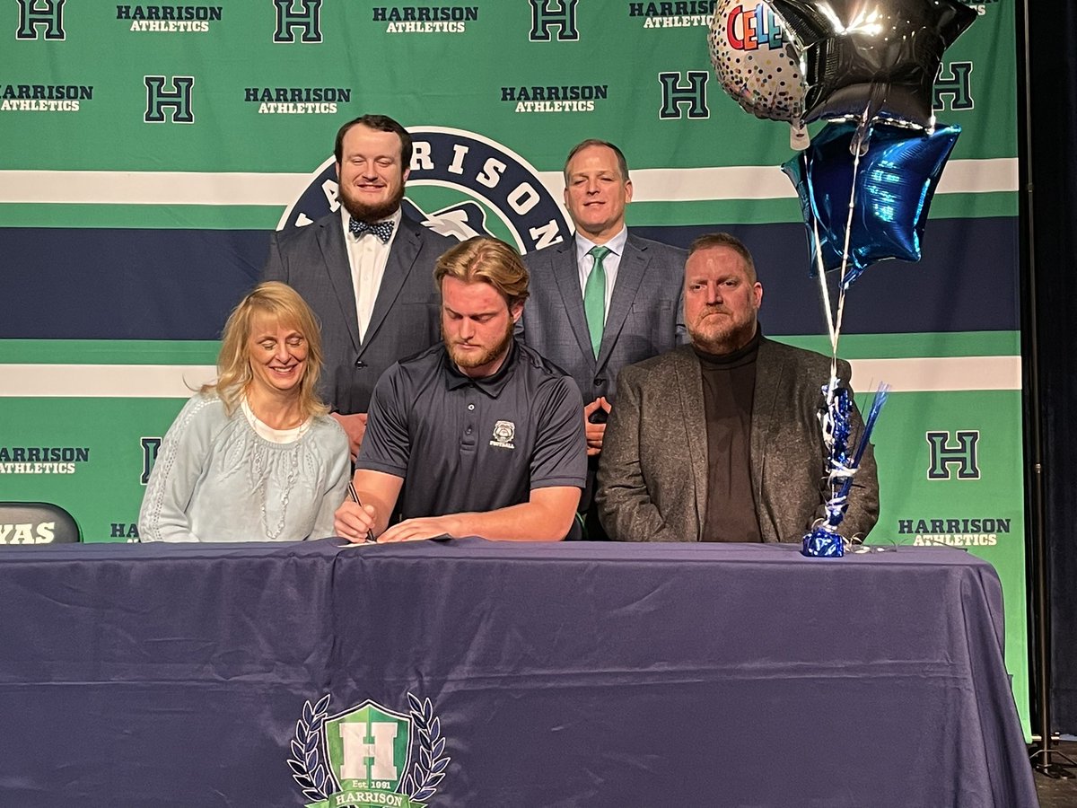 Hoya Football tweet media