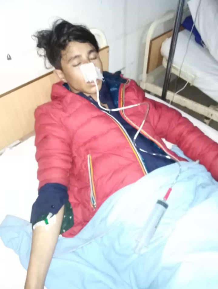 FareedUdDinMug2's tweet photo. Save students. Save lives. Save your future.A number of students of our university suffering from cough, fever etc, even some of them is suffering from Omicron variant. There is no future without the life of students.
#Aridianlivesmatter 
@DCRawalpindi
 @OfficialNcoc
 @DrMuradPTI https://t.co/tACpejwf57