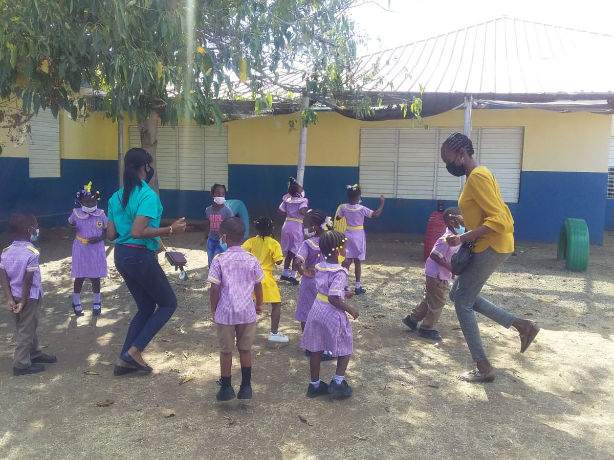 Carlene Effs tweet media