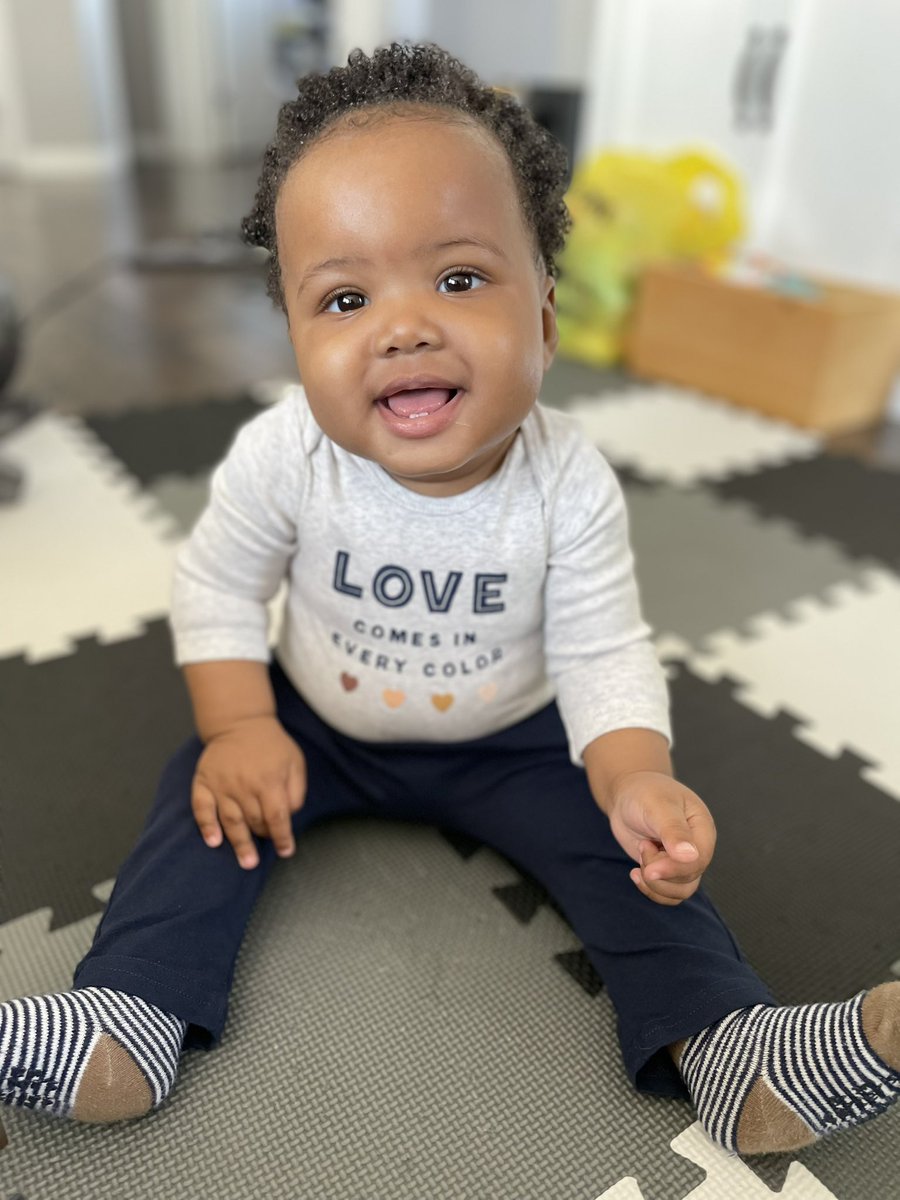 lauranigro's tweet photo. Isaiah just wanted to remind everyone, especially with it being BHM. Thanks, Nonna, for the shirt! #februaryandforever #BHM2022  #todayandeveryday✊🏻✊🏼✊🏽✊🏽✊🏾✊🏿 https://t.co/HtKybNZjqT
