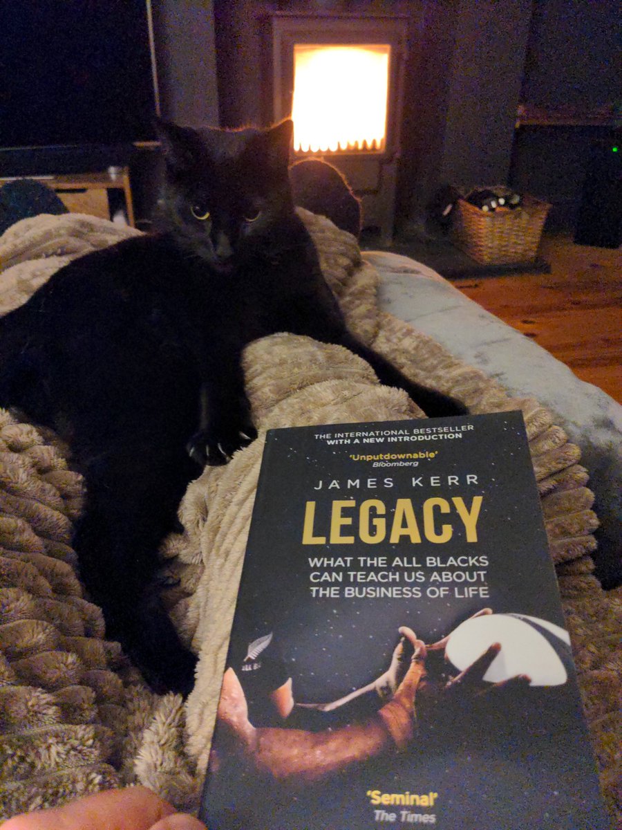 Robs_Davies92's tweet photo. Let's get some Wednesday night reading done!
Cat 🐈⬛ and fire 🔥 keeping me company 😂
#jameskerr #AllBlacks #Legacy https://t.co/ggVkP8sNIH