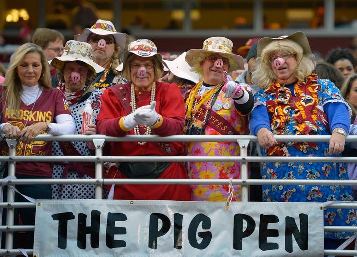 WildJohn21's tweet photo. Should’ve been The Hogs!! @Commanders https://t.co/hkHIhveaTf