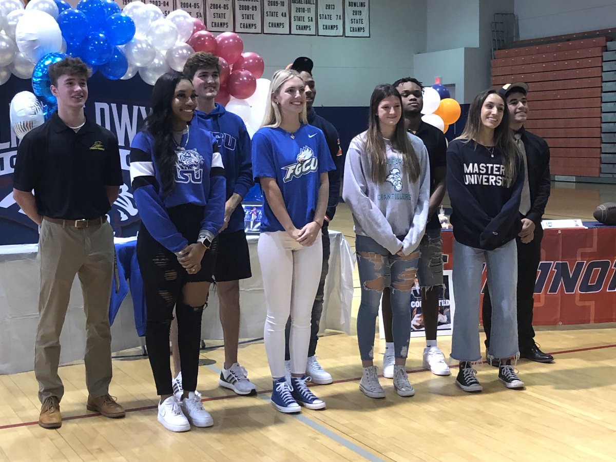 WPBF25News's tweet photo. CONGRATULATIONS! Here's a look at some of the few incredible #SouthFlorida athletes who have committed to schools for #NationalSigningDay Wednesday. #WPBFSigningDay https://t.co/pTG0W8s8GE