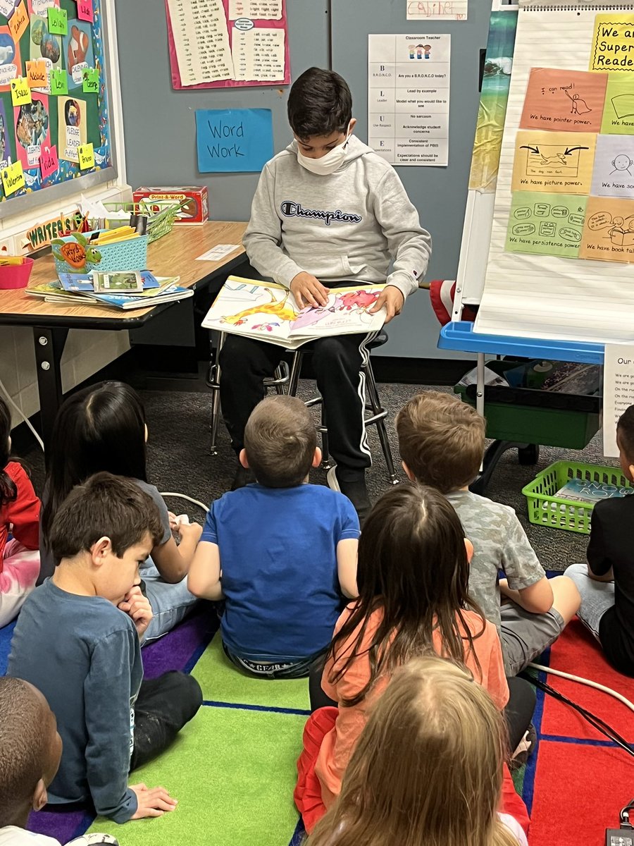 MrsRoseELA's tweet photo. Cheers for World read-aloud day! A grandma, a parent, and a former student all came and read to us! We love reading! #worldreadaloudday2022 @BrillKISD @KISD_Literacy @KleinLibraries @thespiritofbrill https://t.co/LF4chPLDtA
