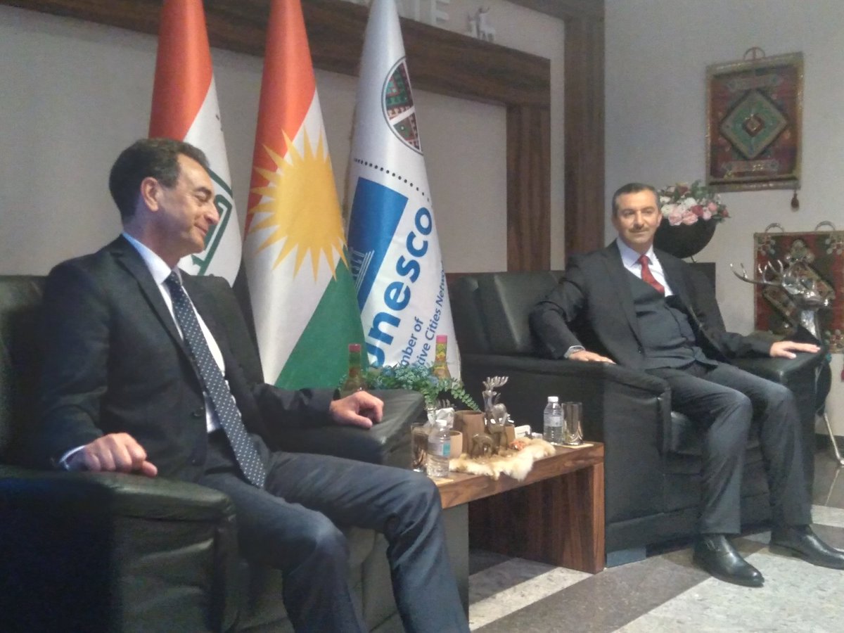 Entretien de l'Ambassadeur Éric Chevallier avec le Dr Haval Aboubaker, Gouverneur de Souleymanieh, capitale culturelle du Kurdistan et grand pôle économique irakien.