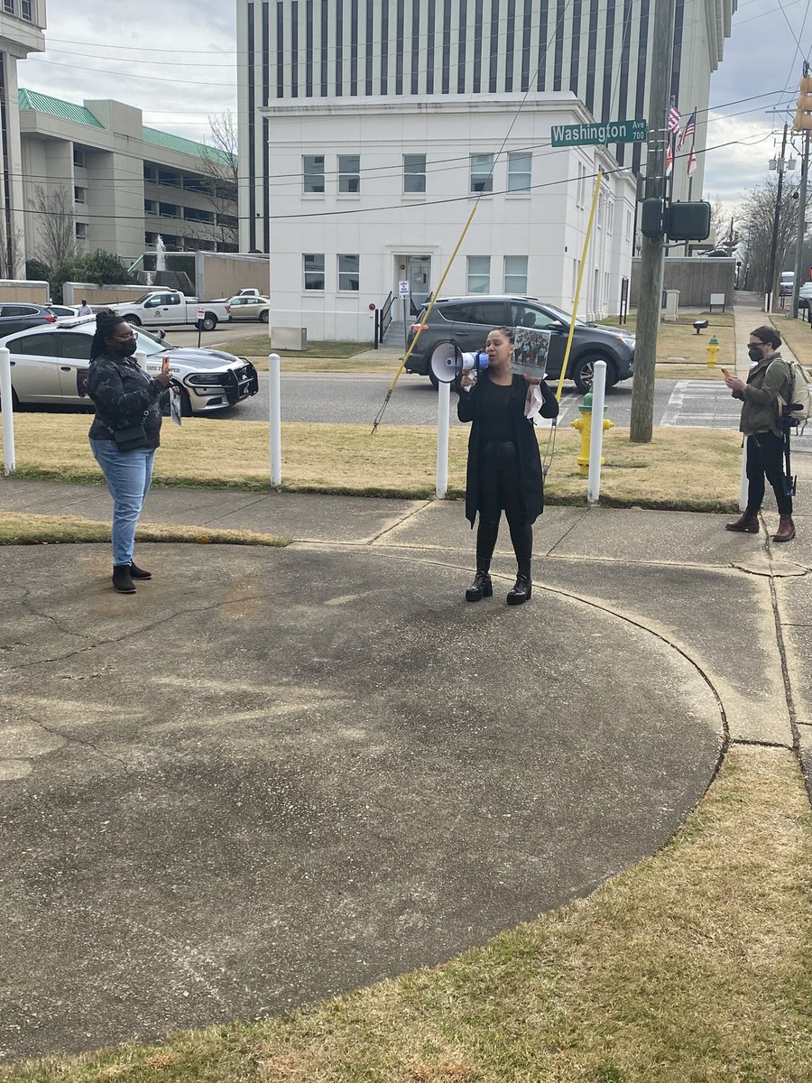Dylawn4's tweet photo. Organizers with @AlabamaMoves are leading a rally in front of the Alabama State House today in protest of HB2, a bill that will creates new penalties criminalizing the right to protest. The bill will be heard in House Judiciary at 1:30 and there is a public hearing. #alpolitics https://t.co/HEyE0j1okA