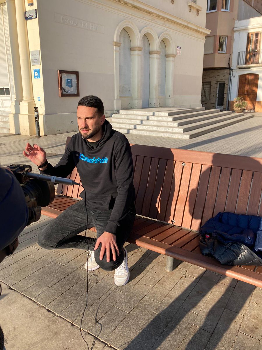 ¡Fijarze bien!

Las donaciones de ustedes, aquí:
🙏👇
championsforpedrito.org

¡Corriendo hacia el sueño de Pedro!