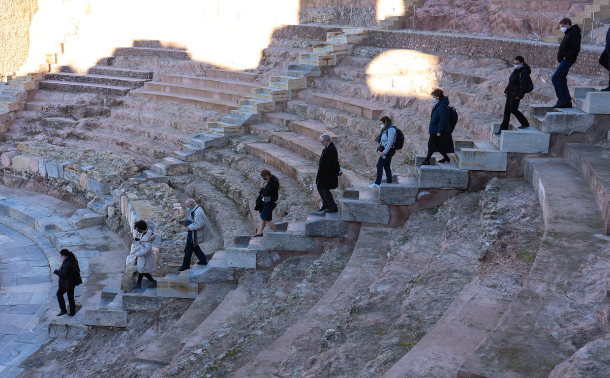 EuropUnivTech's tweet photo. 😃🇪🇦 We discover the city of Cartagena through a guided tour of the Roman Theater Museum, the City Hall, the modernist center of the city, the @PuertodeCtg and @El_Batel.

#EUTech #EUtweek #EUtPartner #EUt #Cartagena https://t.co/BzScG7kRfg