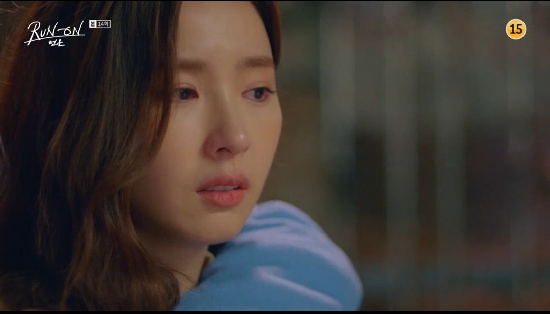 redblossomzx's tweet photo. Bi daha ayrılmayın döverim dizi😭
#RunOn
#RunOnEp14 https://t.co/rE0vO58L4Y