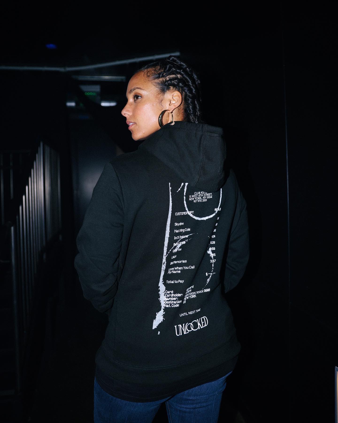 Alicia Keys on X To become an expert pianist Cop this merch https t f64lkBQJAk https t ksvHbtY58d X