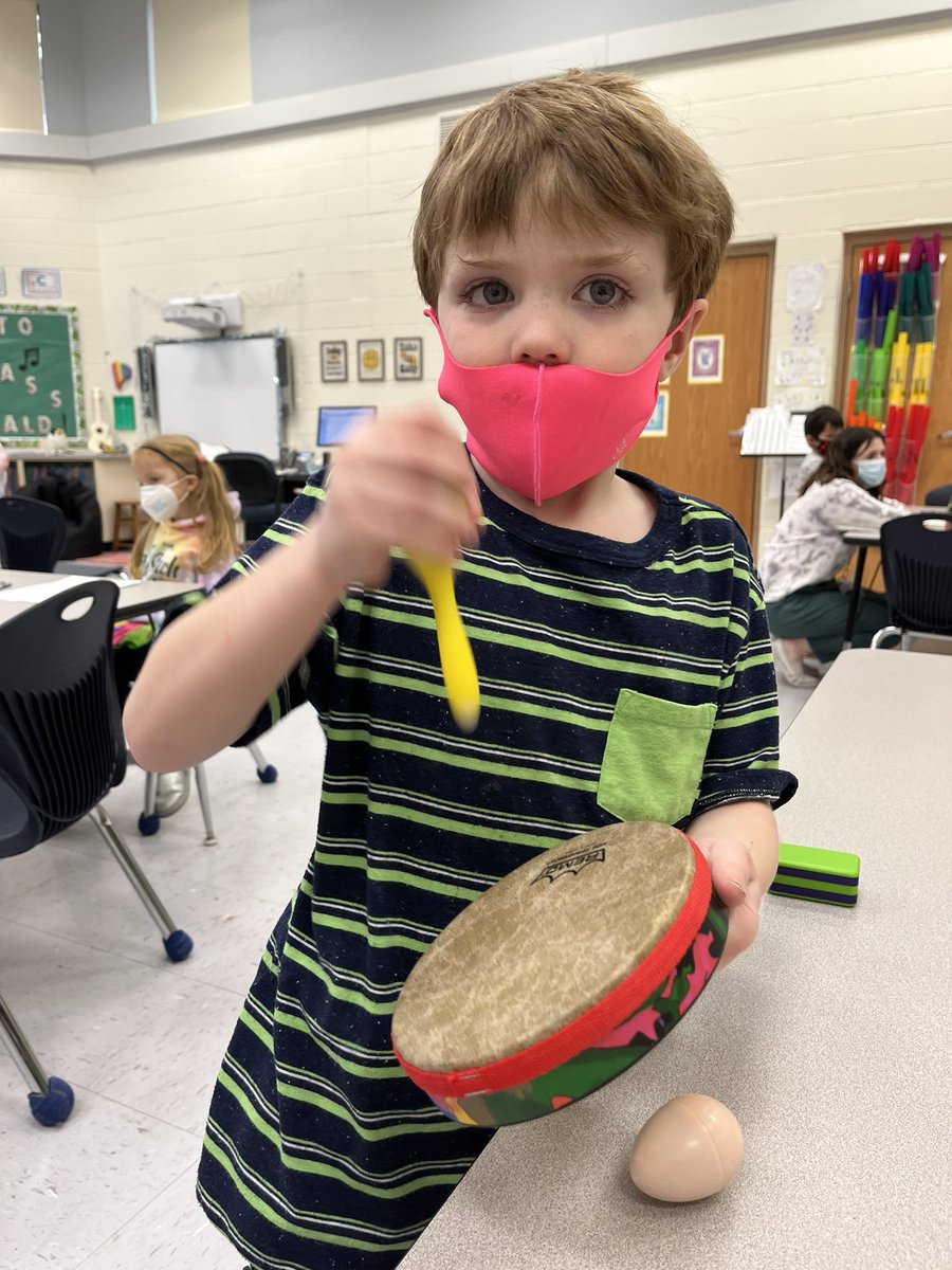 Kindershines's tweet photo. @Kindershines finding PLAY in music class too!! Making a band and rocking their tye dye, tiaras and tutus! #GSPD2022 https://t.co/JASmjmTXnH