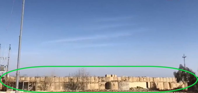 SVErguven's tweet photo. @RichOutzen So called refugee camp (Makhmour) ⬇️
"A heavily fortified PKK terrorist base, surrounded with "HESCO MIL" provided by U.S."

#DefeatPKK #DefeatSDF #DefeatYPG https://t.co/xCRSonz3zQ