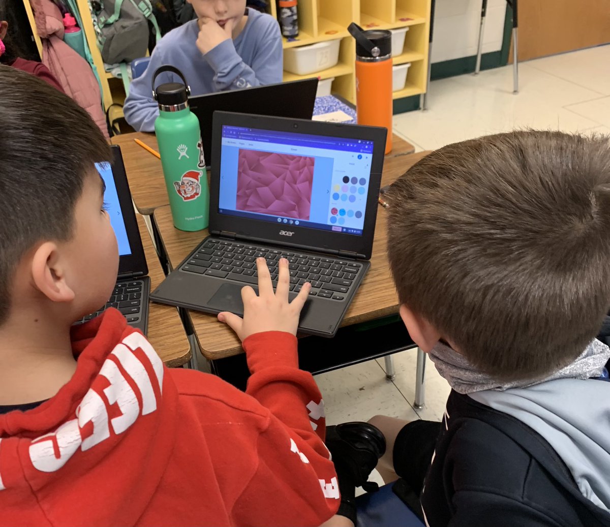 Katie Coomes tweet media