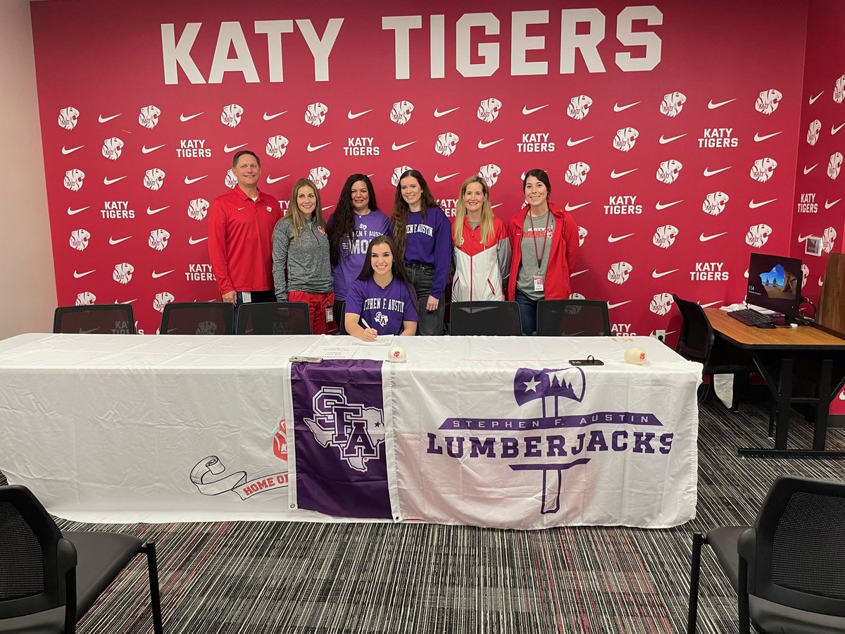 Official Katy Volleyball tweet media