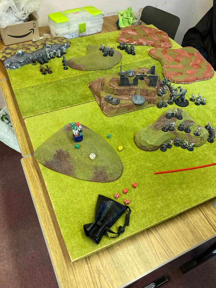 ClubMintlaw's tweet photo. Lots of fun had by all at a busy after school session for the club with games of #40K #AgeofSigmar and #lordoftherings all running. https://t.co/dIvciZ1dul