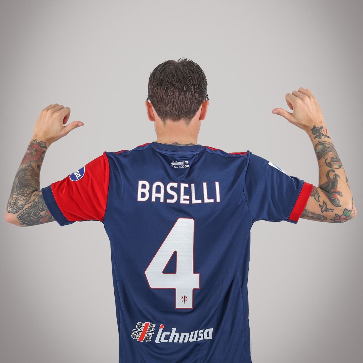 Baselli's tweet image. Cagliari! Grazie per avermi accolto con fiducia e calore. Pronto per questa nuova avventura! #forzaCasteddu @CagliariCalcio