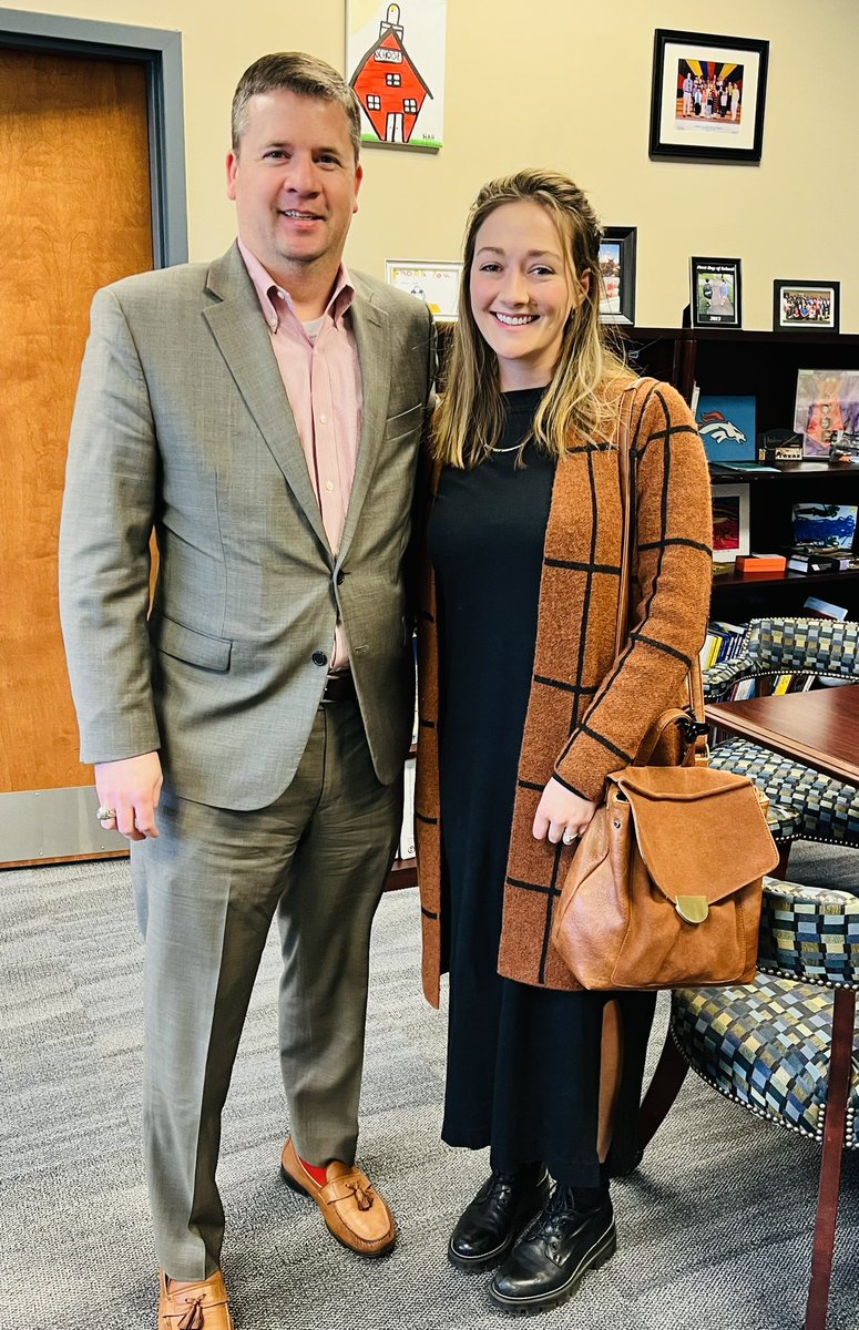 Great discussion today with <a href="/hannahhillpark/">hannah park</a>, current <a href="/UCPSNC/">Union County Public Schools</a> Teacher of the Year! TY for the discussion, ideas, feedback and for your dedication to #TeamUCPS! #BeTheBest <a href="/PorterRidgeESNC/">Porter Ridge ES</a>