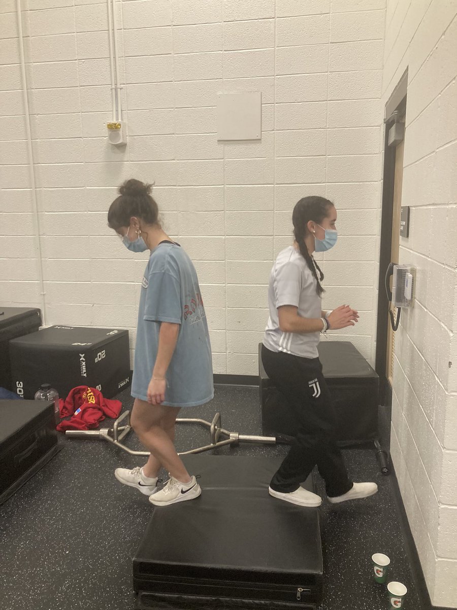DurfeeAthletics's tweet photo. National Girls and Women in Sports Day. We have amazing female student/athletes at Durfee High School!! Josie Caine and Amilia Dias getting better at their sport in the weight room!! @durfee_fh @CoachTavares
#NGWSD #LeadHerForward
@frps_durfee @FRPSsupt https://t.co/v1cKcoqBow