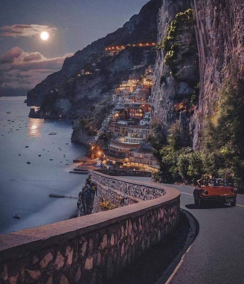 İtalya, Amalfi Sahiline git.