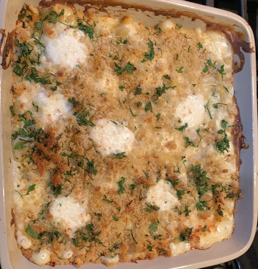 FizzySurfer's tweet photo. Mac and Cheese from @GordonRamsay and @breadstkitchen book👨‍🍳 https://t.co/aW6BT8Ufhv