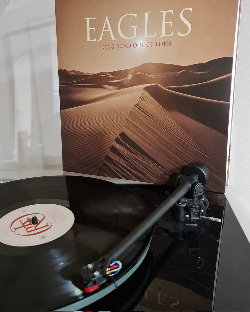 The Eagles I waited quite a while for this album, it sounds brilliant. 
#grangephotography #johnrunciman #rega #regap2 #vm95ml #audiotechnica #audio #vinyl #vinyljunkie #vinylrecords #hifi #dali #marantz #records #dreaming #theeagles #longroadoutofeden #classicalbum