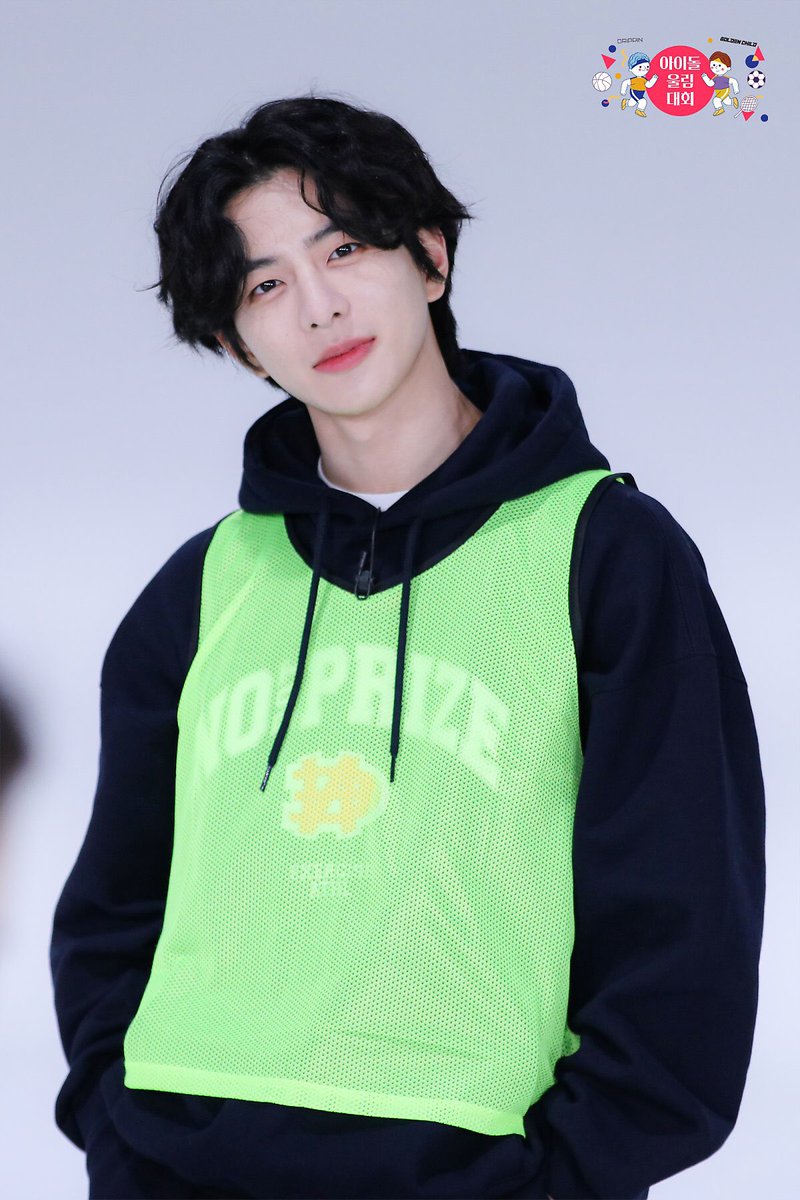 cbmlooks's tweet photo. Woollim Athletics Competition

#최보민 #BOMIN #ChoiBomin
#GoldenChild #골든차일드 https://t.co/0RAODb3vpY