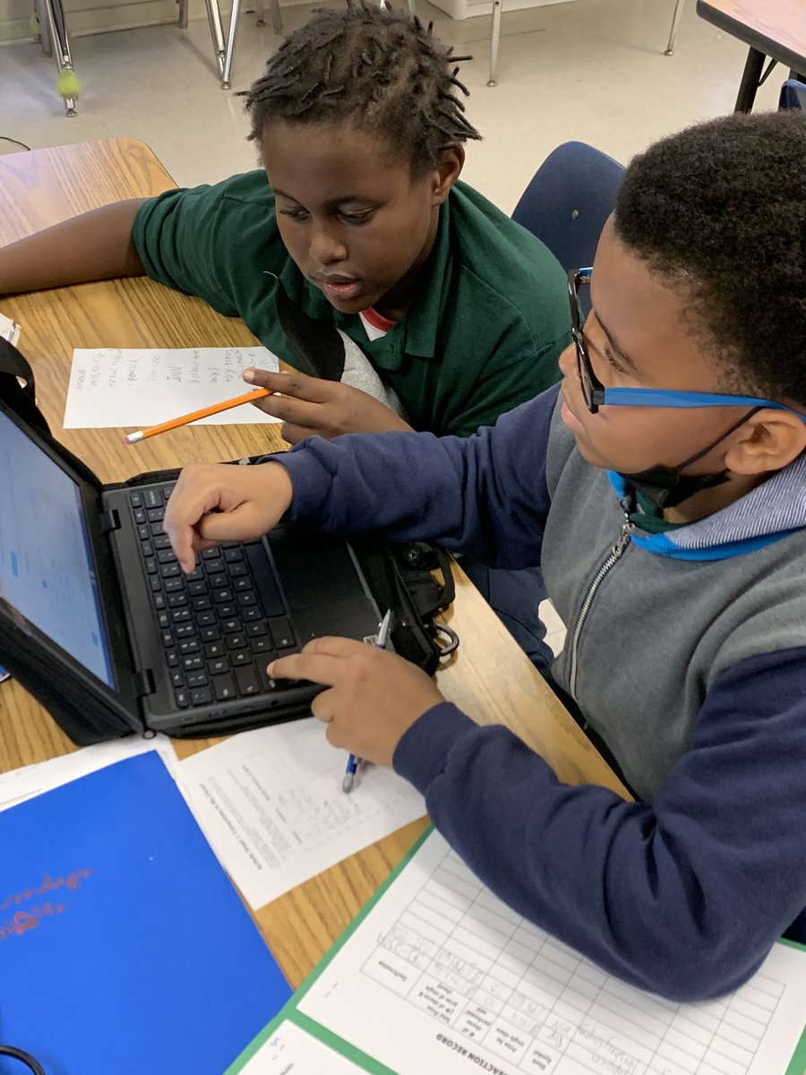emmert_gators's tweet photo. Kicking off the #StockMarketGame in 5th grade PACE! Ask these kids about their stock portfolios.  They studied graphs, trends, and analyst reviews before making their initial trades. It’s going to be an exciting 10 weeks! @faithlucy1 @gilliard_gators @MCPSSGiftedEd @EconAlabama https://t.co/ocDpiMQCCz