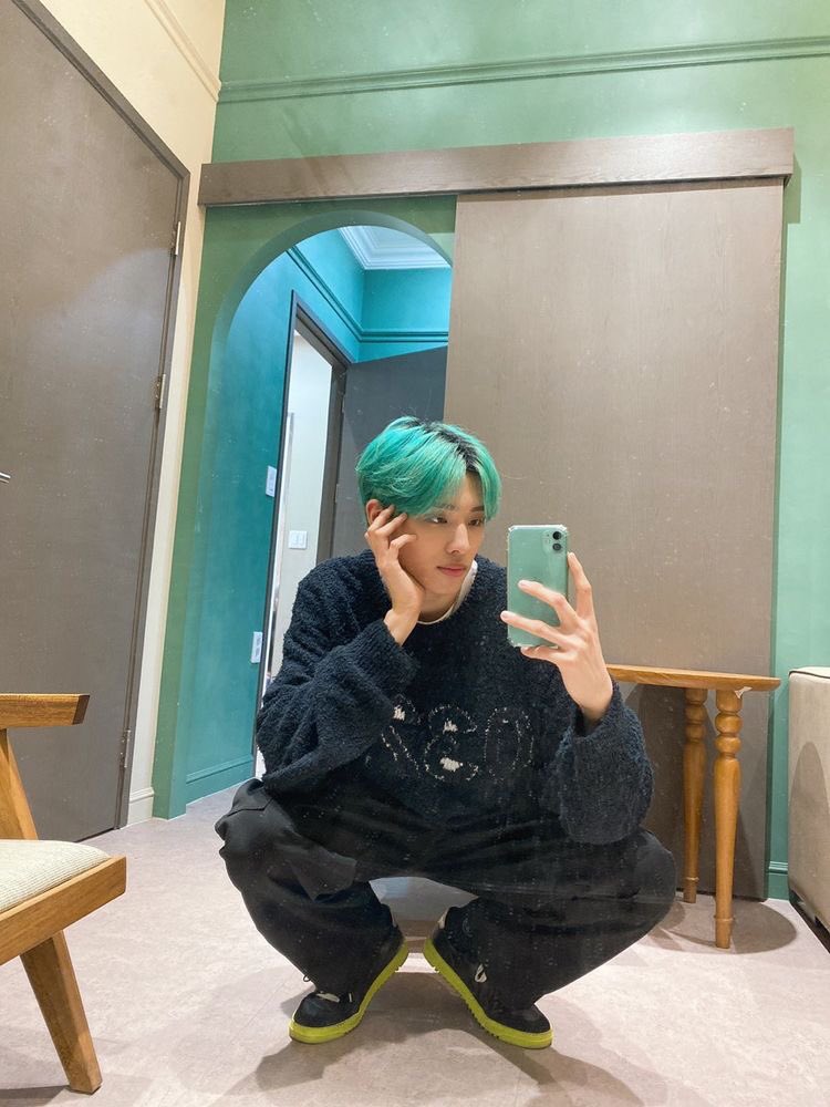 Good afternoon, toadlets.  I haven’t been well lately, so i’m sorry for not being around. I hope everyone’s been well, though! <3