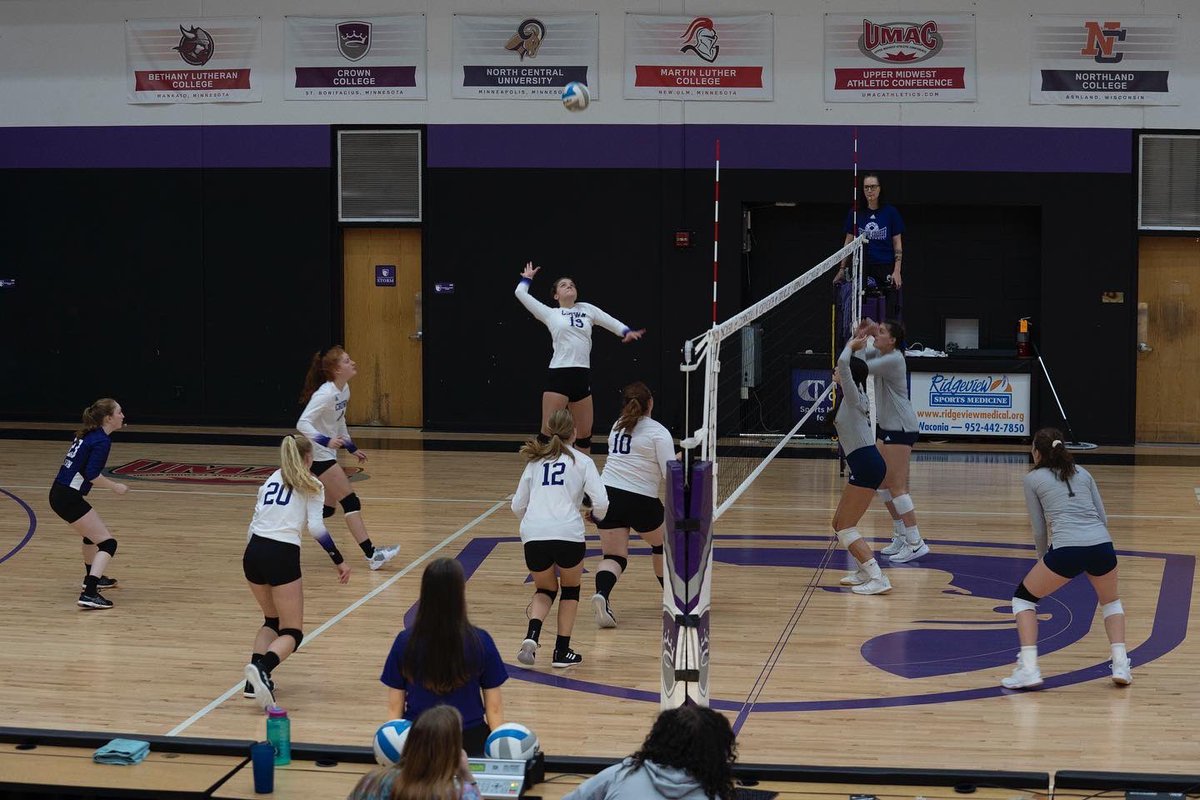 Crown College Volleyball tweet media