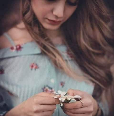 .
      Anlatamadığı şey
Ağlatır insanı...