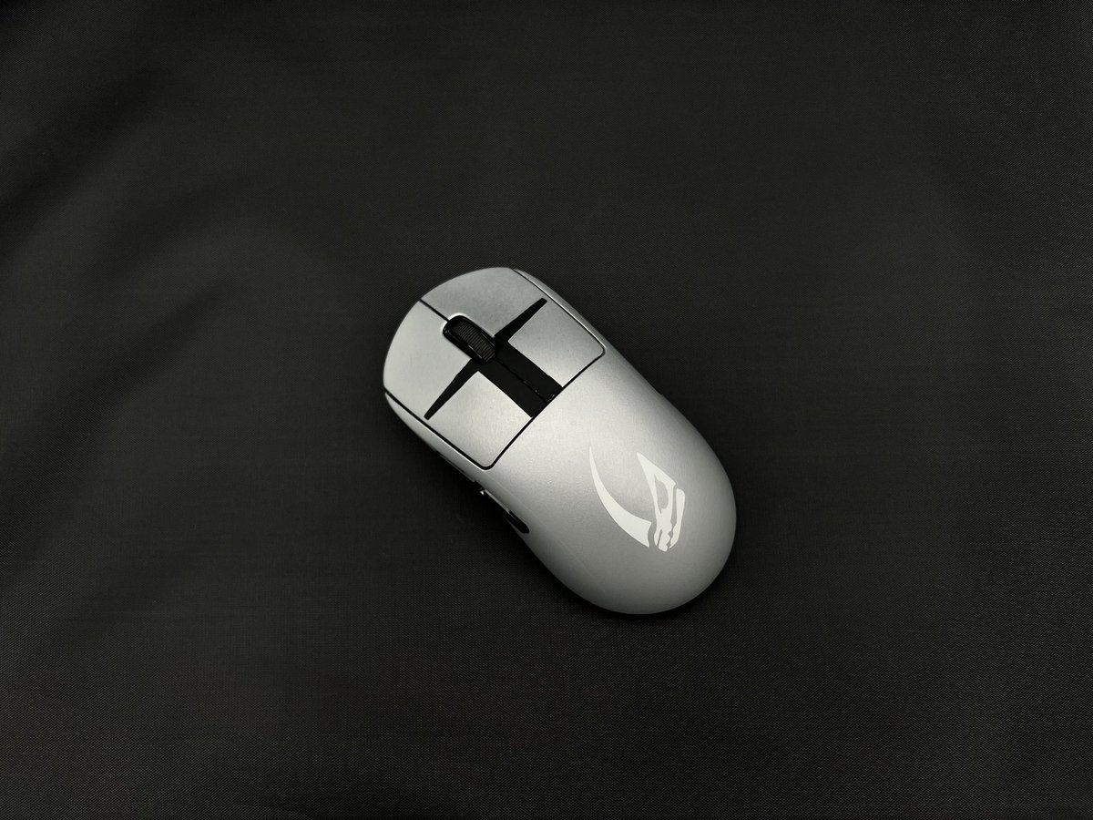 Nachocustomz tweet media