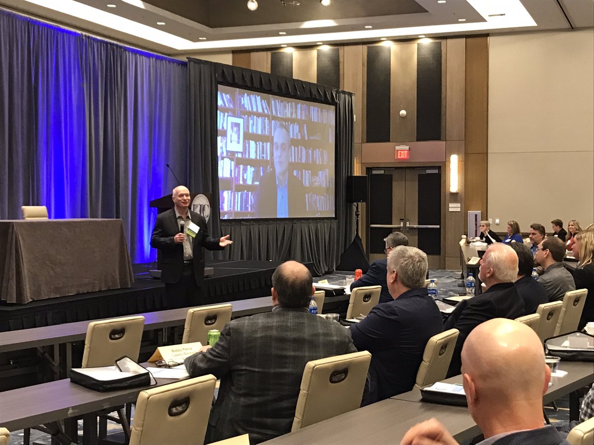 Author/journalist Dan Gardner onscreen at LIC2022 in Orlando (with LIC's Jeff Shaw moderating Q&amp;A) explains how to become a Superforecaster #LICmeets