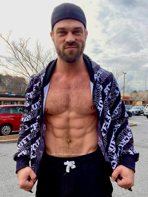 This #ThirstTrap brought to you by @scruffapp woof ? @scallysex @thexxlmen @HotMaleStuds @GAYXXXBLOG