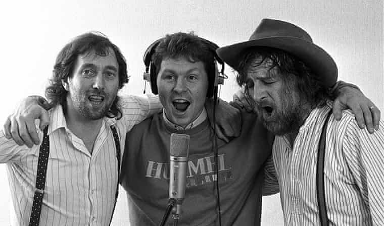 robertmdaws's tweet photo. #CliveAllen with Chas and Dave 1987 https://t.co/Nd4sGeNOzR