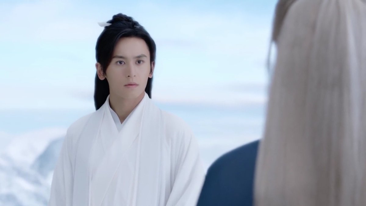 MoiSwift's tweet photo. word of honor, a ✨masterpiece✨ 1000/10 they gave us an immortal wenzhou 😭😭 indeed, their word of honor is living and dying together ANNDD i feel like i will never get over with this white haired wen kexing and zhou zishu looking so divine 🥺💛

#wordofhonor #shanheling https://t.co/P6hBVMemYJ