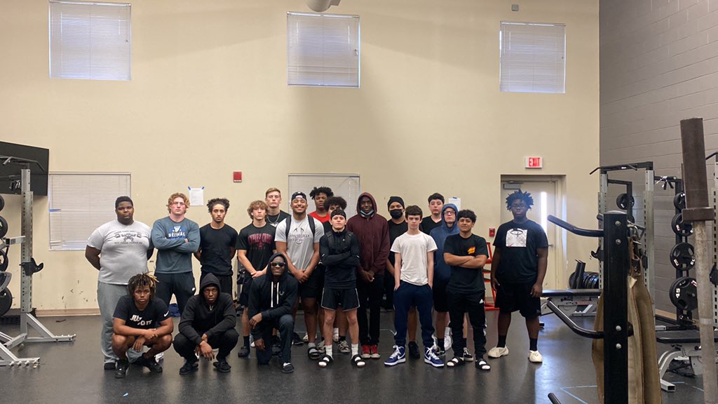 Cypress Creek Bears Weightlifting tweet media