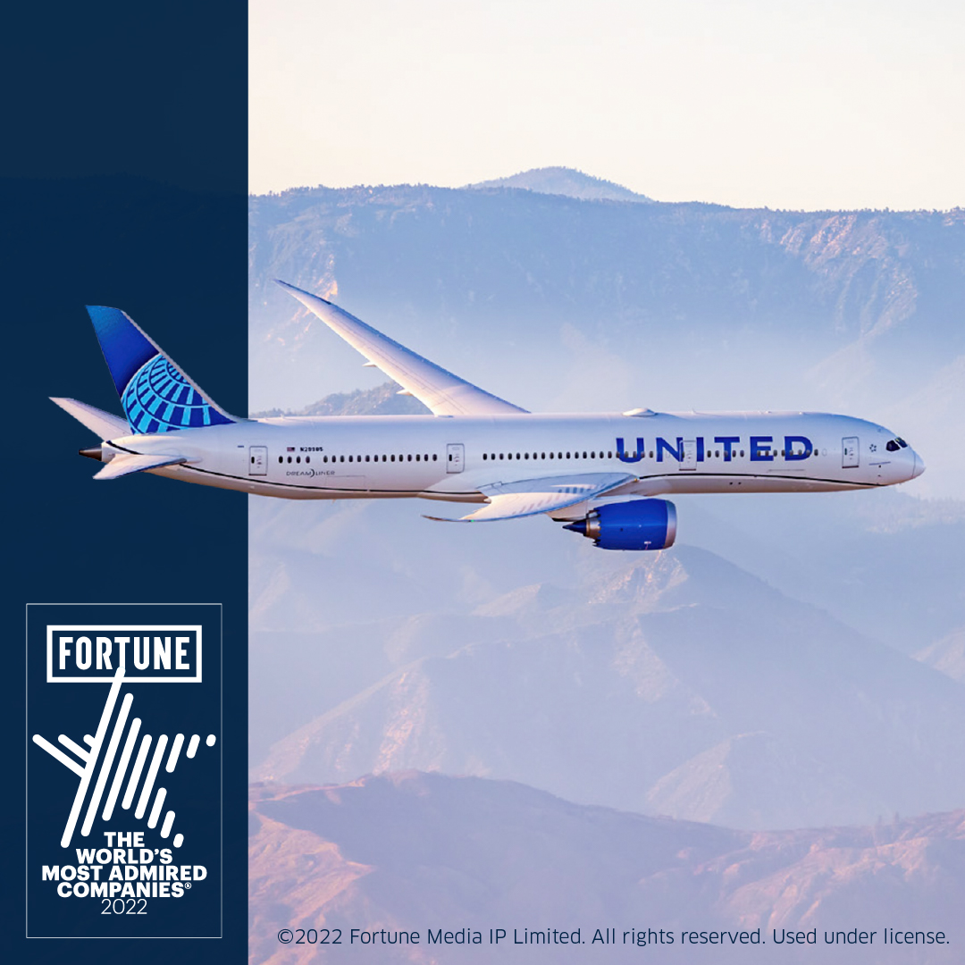 united's tweet photo. We've been named one of the World's Most Admired Companies by @FortuneMagazine. 🎉

Special thanks to:

✈️ Our 500 new &amp; redesigned aircraft 
👩🏽‍✈️ The 5,000 new pilots who will graduate from United Aviate Academy
🌿 Our commitment to be 100% green without relying on carbon offsets https://t.co/eHsJmimWG4