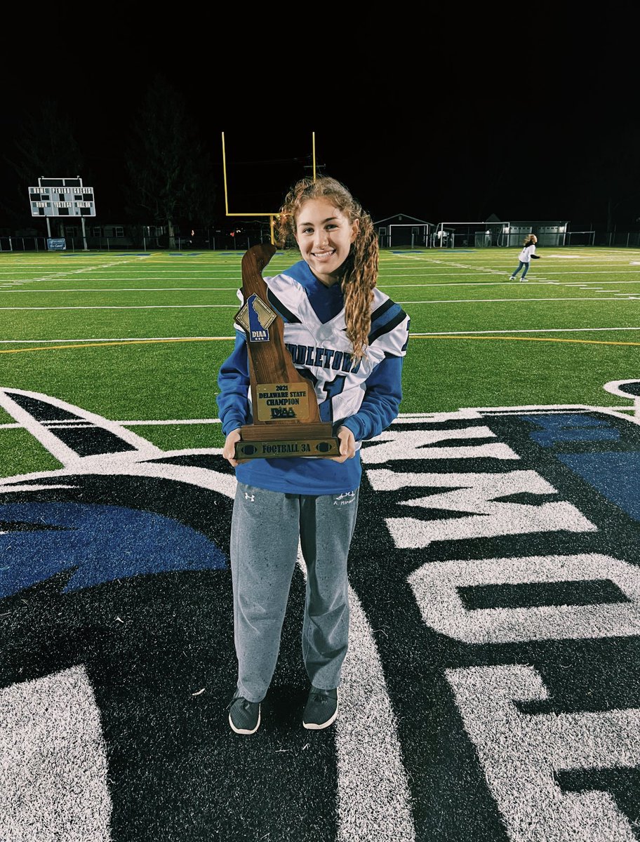 aripantisoccer's tweet photo. NATIONAL GIRLS & WOMEN IN SPORTS DAY
lift weights LIKE A GIRL
kick footballs LIKE A GIRL
win state champs LIKE A GIRL
train hard LIKE A GIRL
do what you do LIKE A GIRL
girls,
you are inspiring
you are strong
you are whatever you want to be
so do the thing... LIKE A GIRL!
#NWGS https://t.co/CS9g7vEjDs