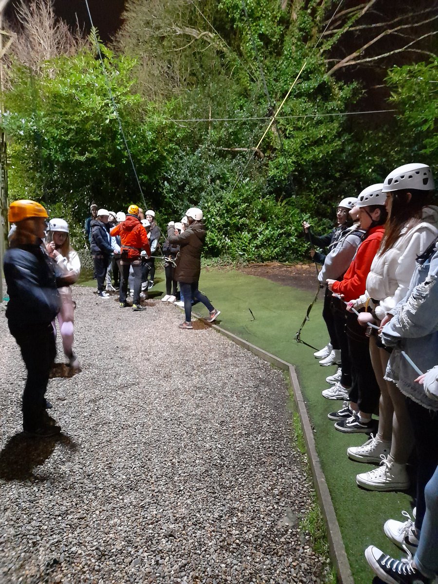 Great night with the <a href="/NewhillYC/">Newhill Youth & Community Centre</a> squad, first session with the hub shore road group. 

Looking forward to developing relationships together. <a href="/NewLodgeArts/">New Lodge Arts</a>