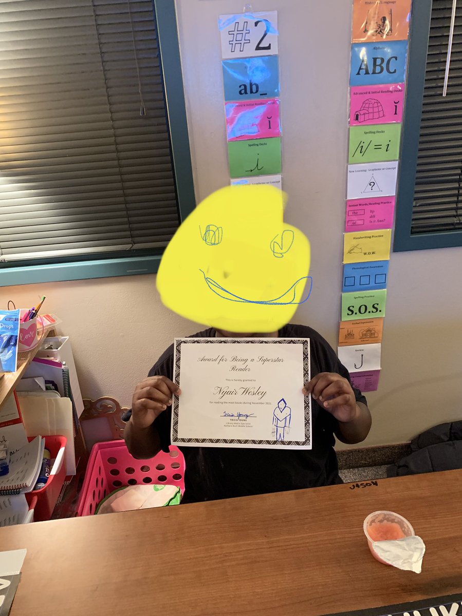 msmorrisbbms's tweet photo. Proud teacher moment,
    When one of my reading angels gets the librarian award for reading the most books in 7th grade for the month of January!!  #BbmsBetterTogether #Rememberyourwhy https://t.co/xWA8Hkx6HZ