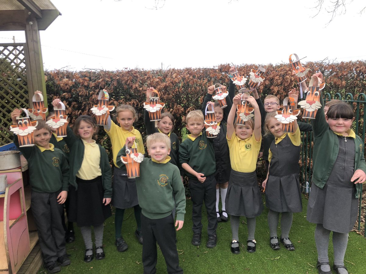 greenleafirst's tweet photo. Class 2 have been busy learning about Chinese New Year 🎉 they are excited to show you what they have made. https://t.co/7DJfo6rTCb
