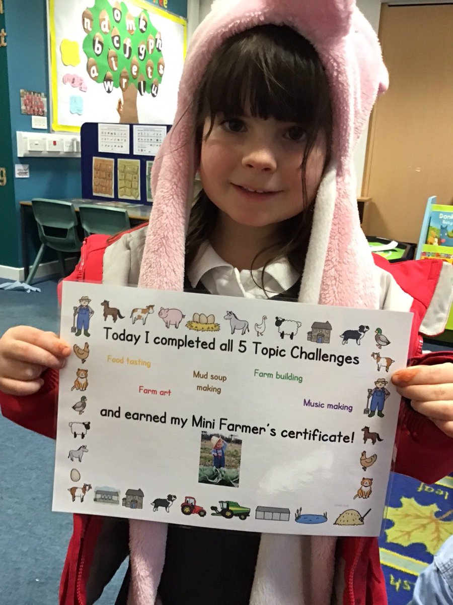 InchViewPS's tweet photo. We had such fun today in P1 taking on some Farm Topic Challenges.🐮We enjoyed food tasting, making mud soup, painting with farm animals and vehicles, building our own farm and singing farmyard songs! 🎶 🚜 #learningtogether #worldofwork #minifarmers https://t.co/L3Iaq2FDWe