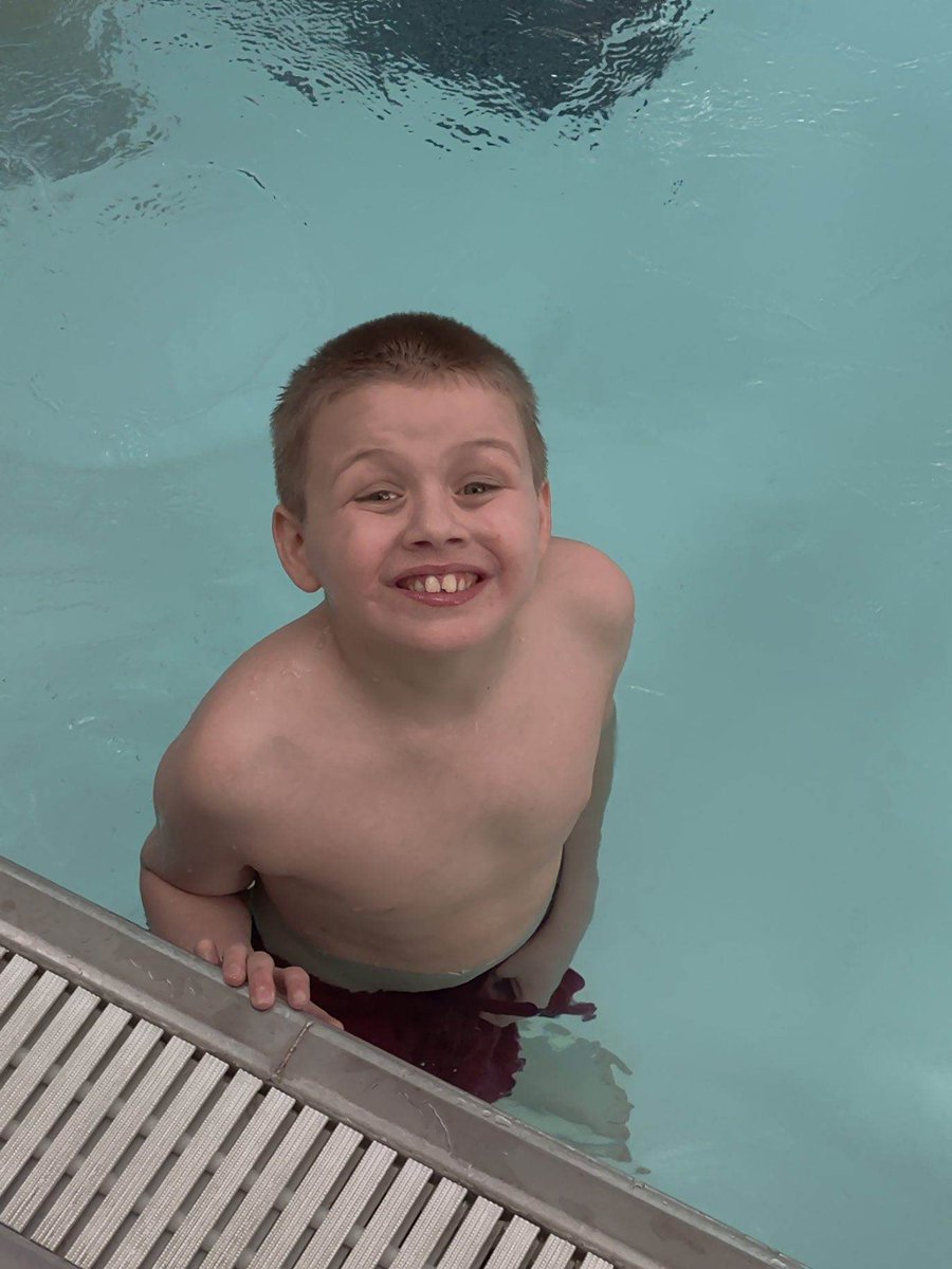 Stephanie Weller tweet media