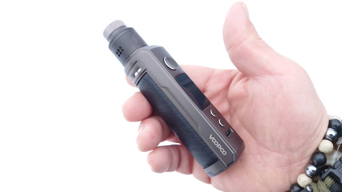 CebrjowHwScHCkj's tweet photo. 皆さん、おはよっチェ😆👍今日も宜しくご安全に🙇💦#VooPoo #DRAGx + #AUGVAPE #DrugaV2 rda + #遊人オリジナル カラードリチ チタンカラー😋💦#VAPE #vape好きな人と繋がりたい #VAPE好きと繋がりたい #VAPE初心者 https://t.co/Sqjj8ma3WN