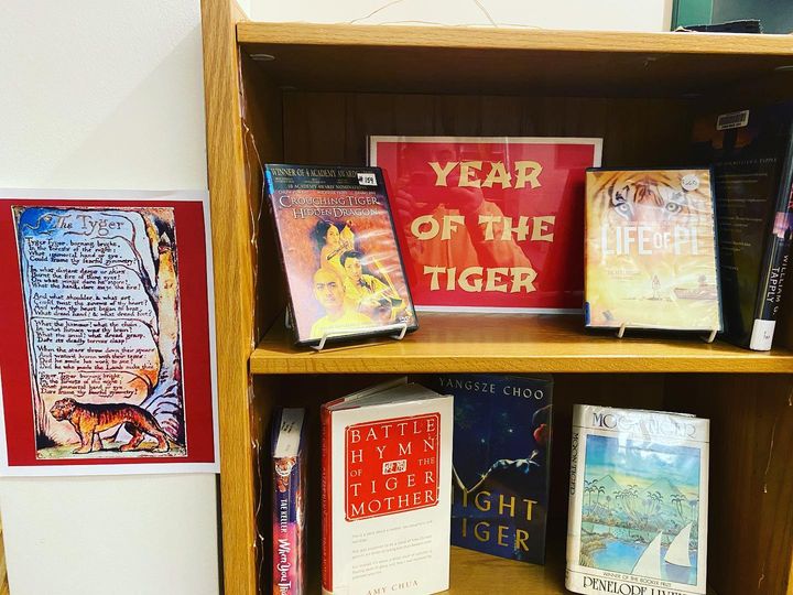 floyd_library's tweet photo. Celebrate the #LunarNewYear with #FloydMemorialLibrary!
Welcome the #yearofthetiger with some of our favorite 🐅 books. https://t.co/nswpZSBNcK