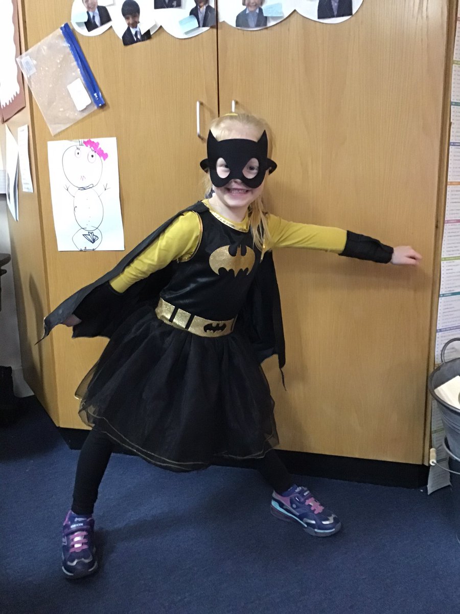 LaxtonJunior's tweet photo. Superheroes assemble! What an exciting day #LJSReception have had today. They had great fun making team hideouts with passcodes, scans, computers and gadgets! #LoveOfLearning #WeAreLJS https://t.co/ucWeNj8i6Y