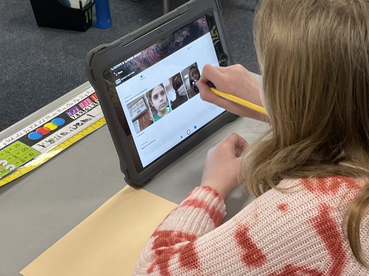 Caroline Haebig tweet media