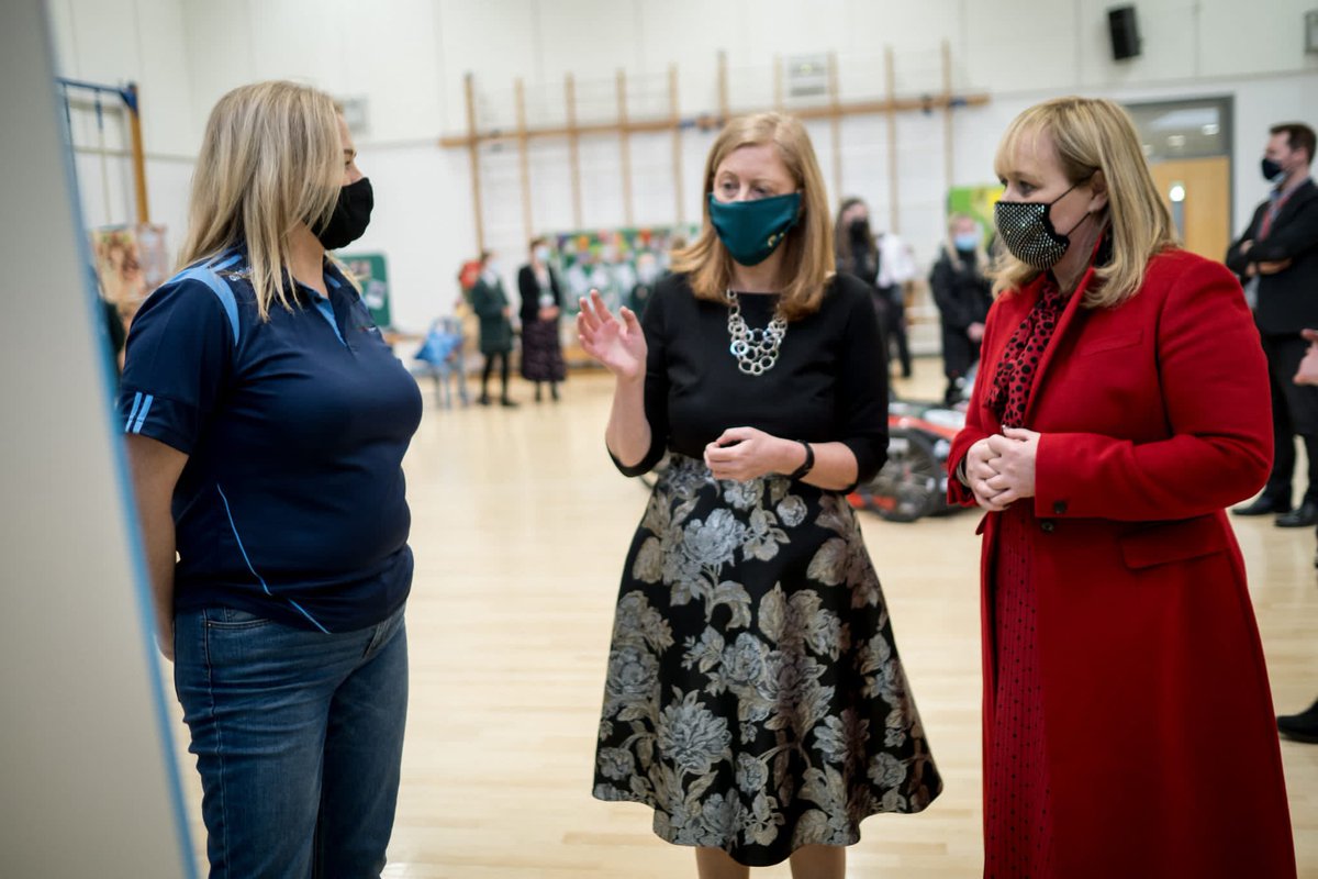 StCeciliasDerry's tweet photo. Thank you to @MMcIlveenDUP @Education_NI for taking the time to speak to our partners @BBHealthForum about our innovative health and well being programmes https://t.co/D1Zlxmzjik