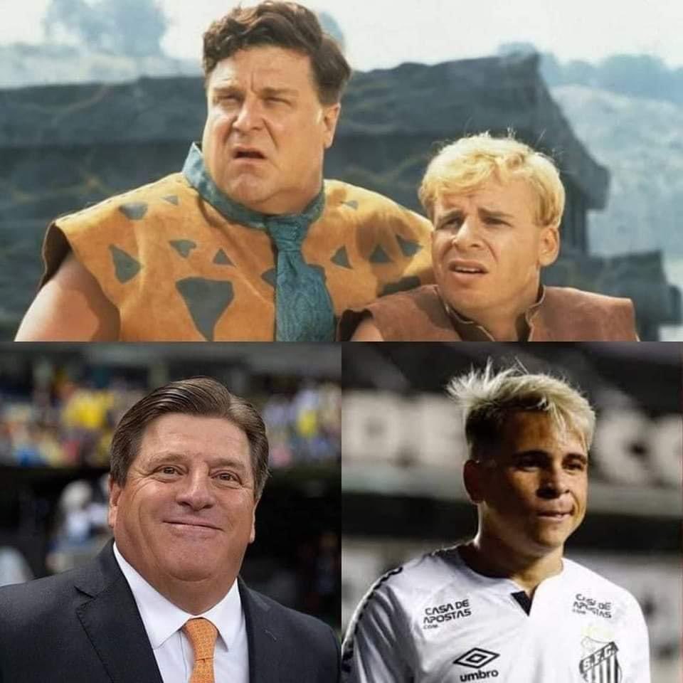 Out Of Context Football tweet media